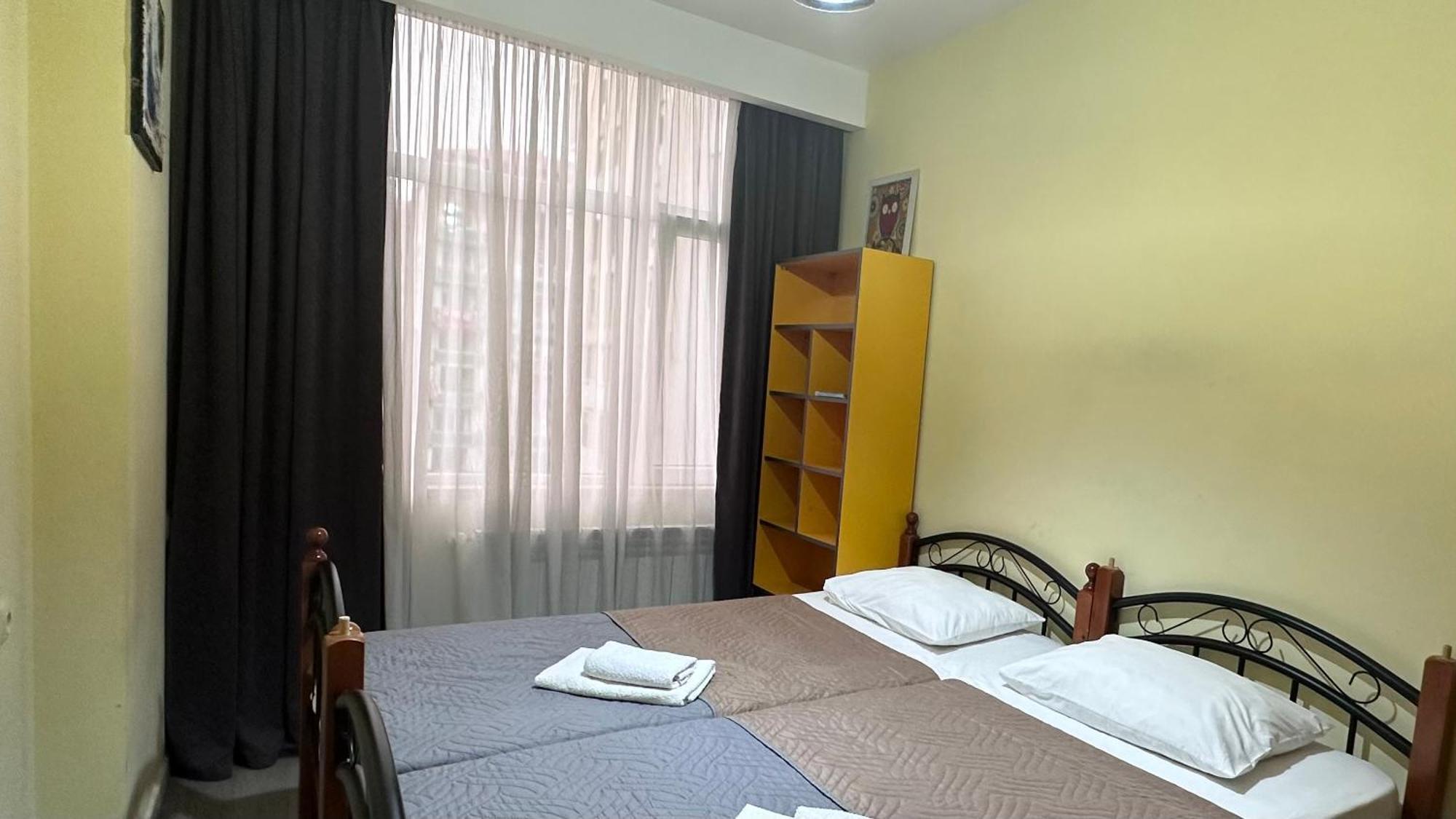Asmati Apartment 2 バトゥーミ エクステリア 写真