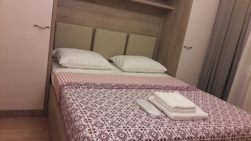 Asmati Apartment 2 バトゥーミ エクステリア 写真