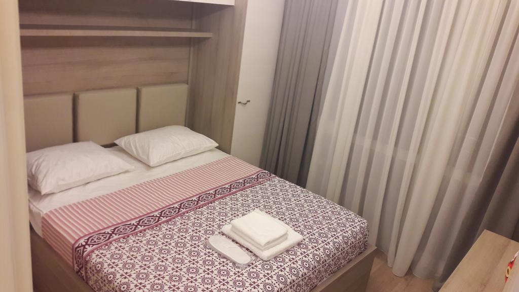 Asmati Apartment 2 バトゥーミ エクステリア 写真