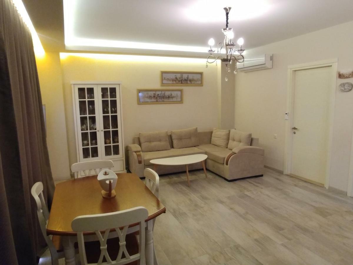 Asmati Apartment 2 バトゥーミ エクステリア 写真